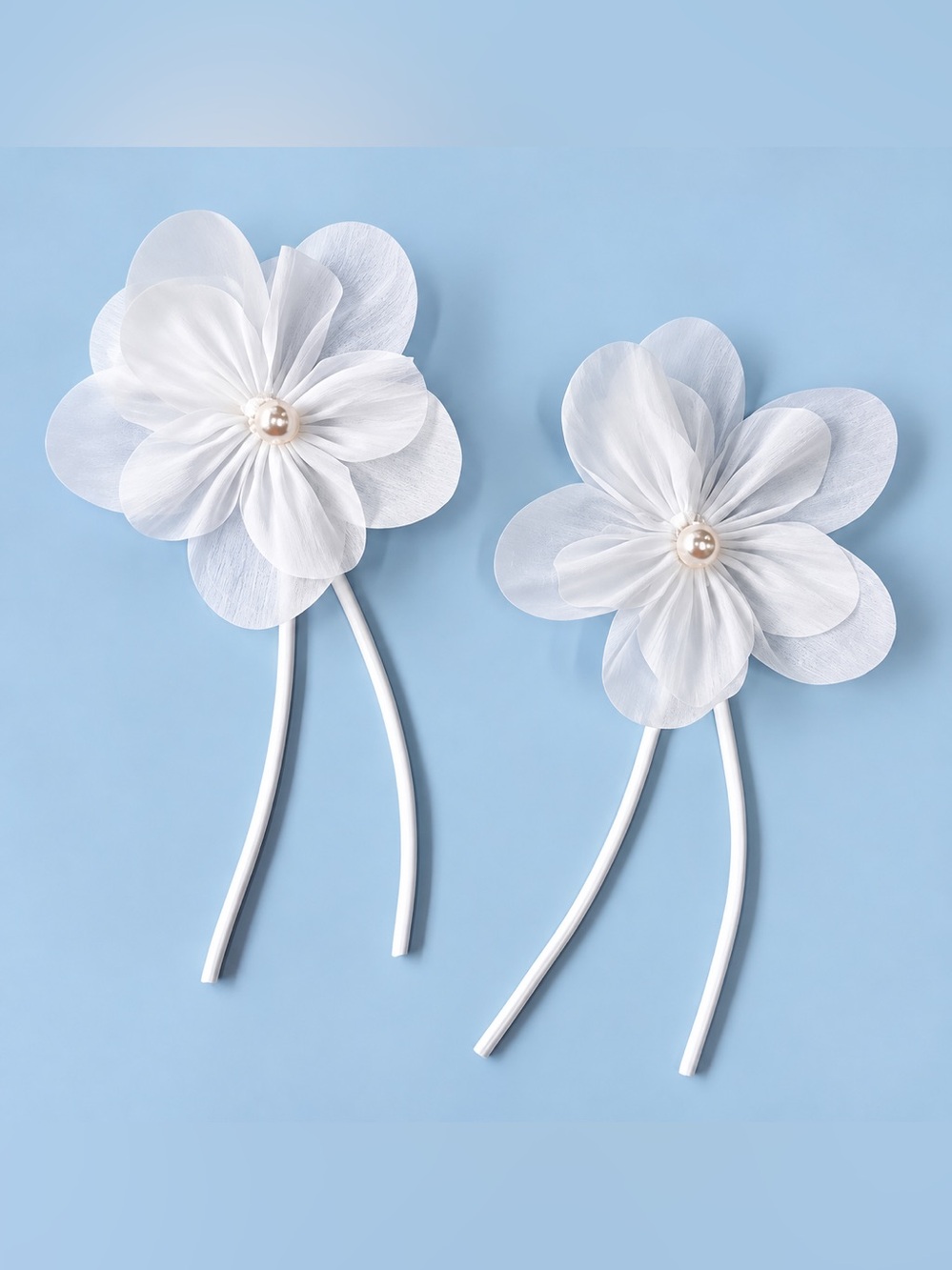 2 White 3D Flower Appliqués Pearl Center Long Stem Sew-On Embellishments